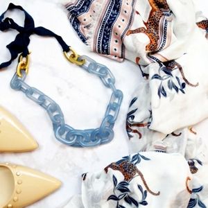 Lucite Link Necklace